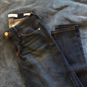 Guess mid rise skinny jeans